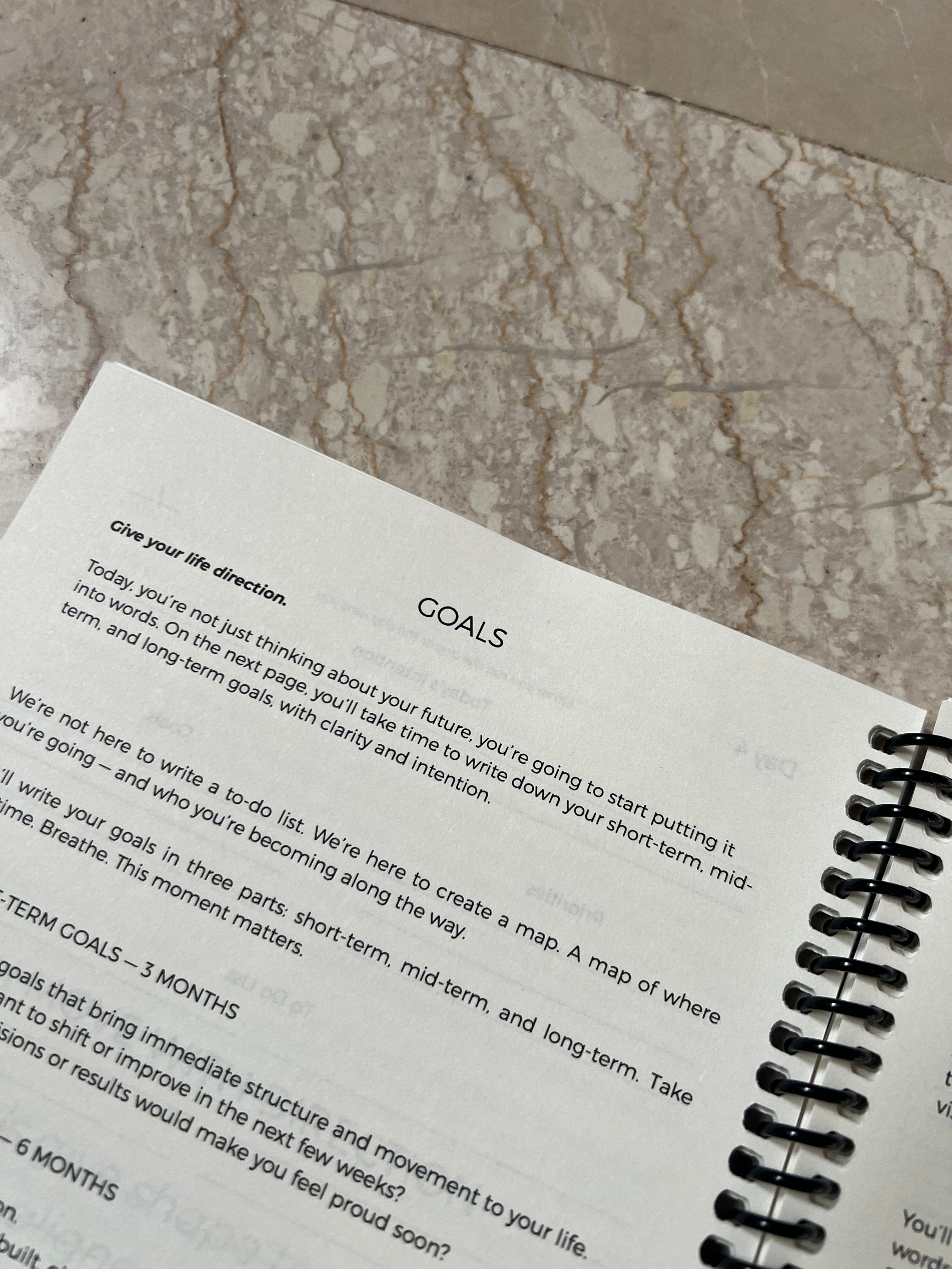 21 days journal to become your best self